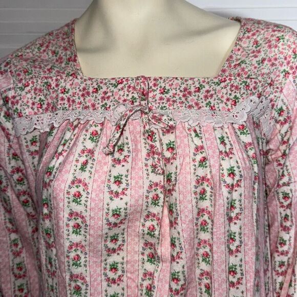 NWOT Vintage 70’s ILGWU Flannel Prairie Nightgown Size Medium - Picture 3 of 13
